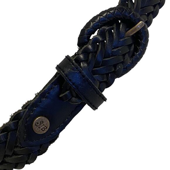 St. John's Bay Accessories - Vintage Y2K St.John’s Bay Women’s S Black Genuine Leather Braided Belt 32”waist